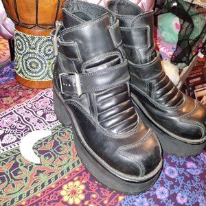 Muro Welt Buckle Boots 90's Goth Punk Festival Emo Grunge Club Woman Sz 10